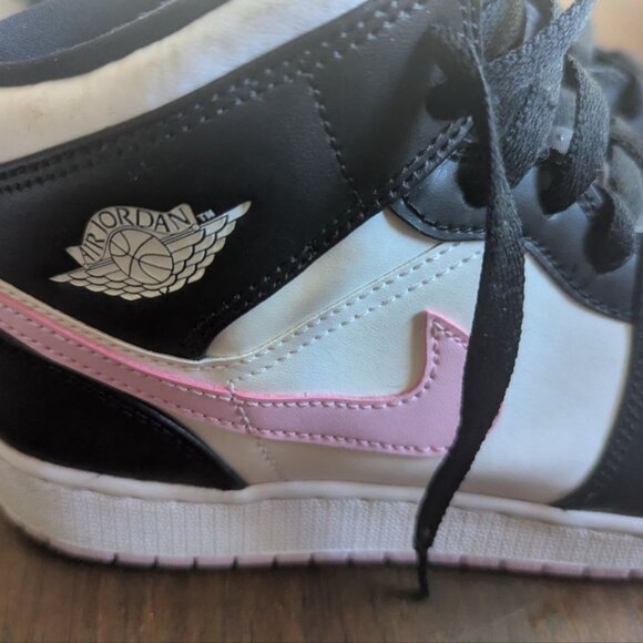 Nike Air Jordan Retro Kids Black and Pink Sneakers - Picture 8 of 13